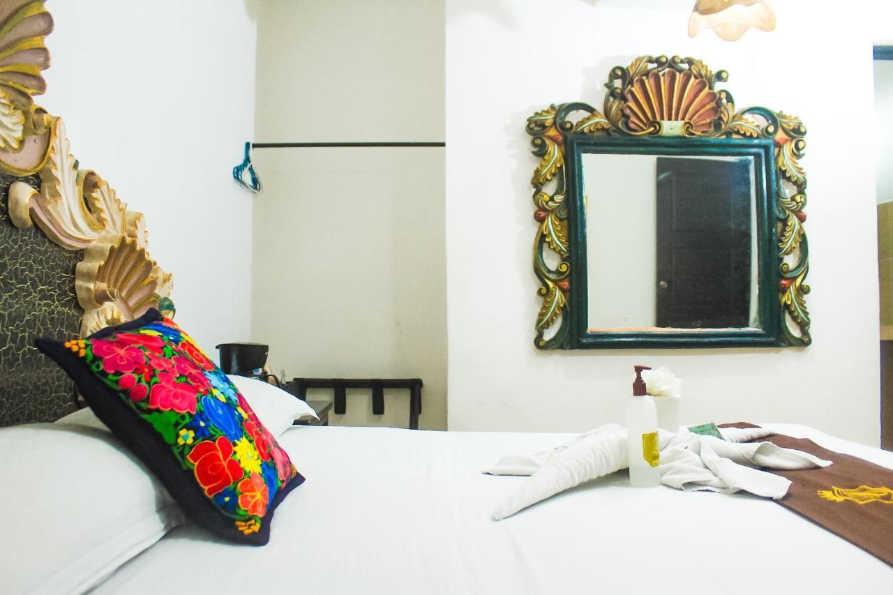 Palacio Canton Hotel - Valladolid Valladolid  Eksteriør billede