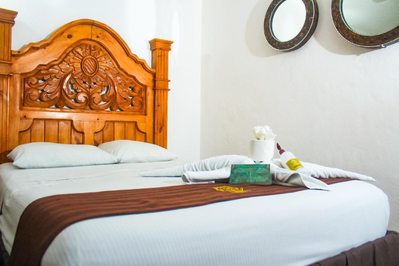 Palacio Canton Hotel - Valladolid Valladolid  Eksteriør billede